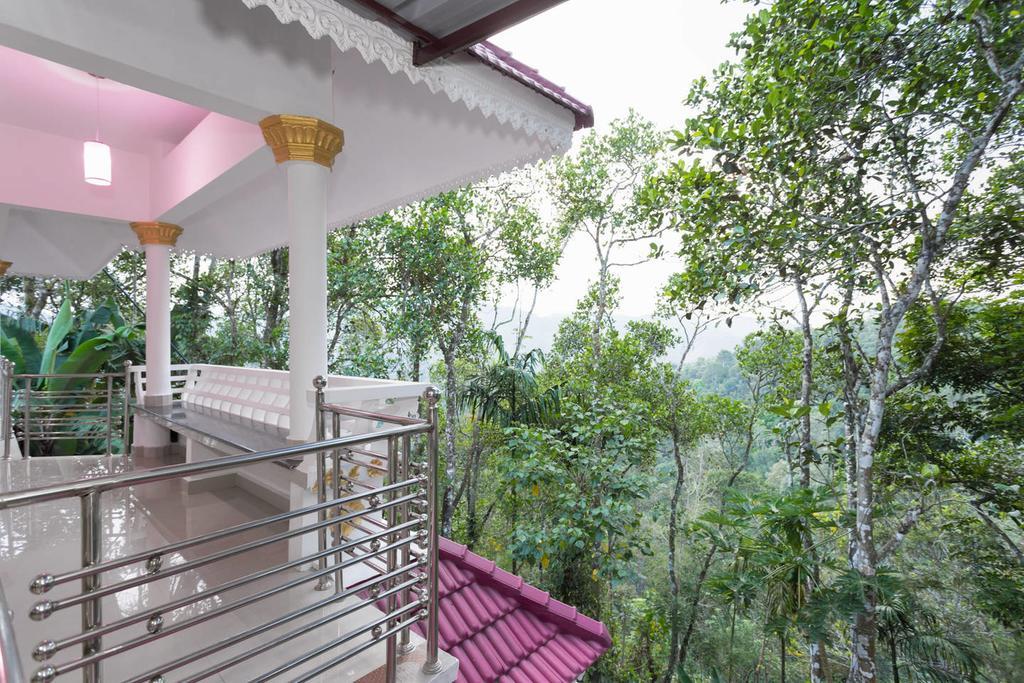 Mount Spring Valley Homestay Теккаді Екстер'єр фото